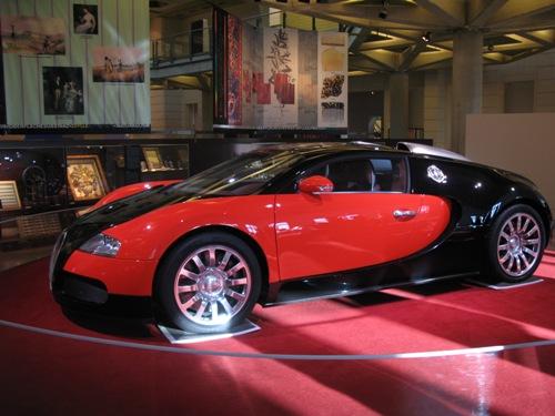 Museums-tech-wien-chrome-2005-Bugatti_EB_164_Veyron.jpg
