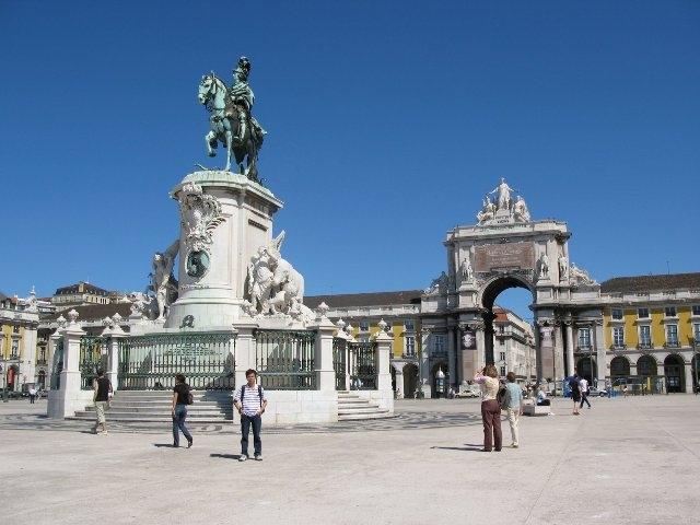 lisboa-2007-07-22-03-min-praca-do-comercio.JPG