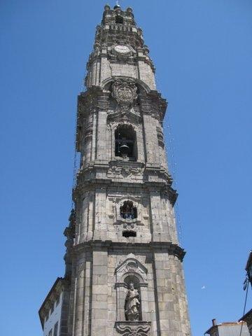 porto-2007-07-28-06-tower.JPG